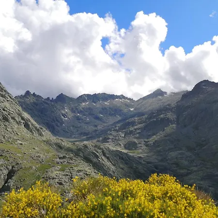 Domek alpejski Alta Ladera Hoyos del Espino